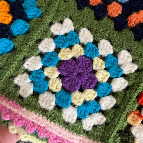 Granny Square Crochet Blanket - Picture 9 of 10